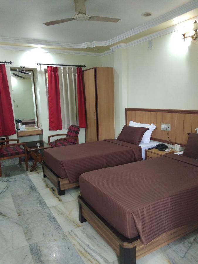 Oyo 24916 Hotel Aquatic Palace Kalyani Экстерьер фото
